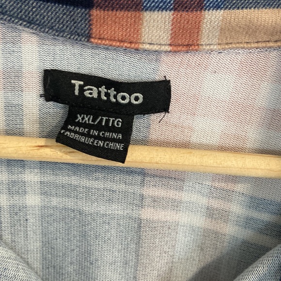 Womens Top Size XXL Tattoo Long Sleeve Button Down Flannel Blue Beige Coral - Picture 2 of 10